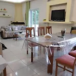 Kostas Family House *