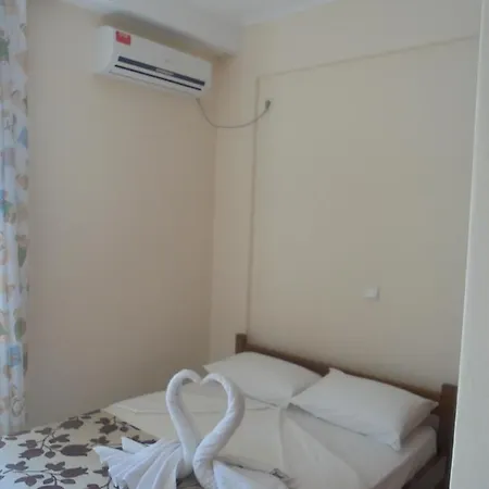 Kostas Family House Apartmán