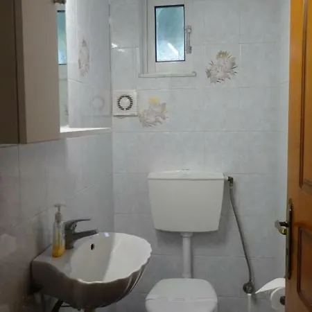 Apartment Kostas Family House